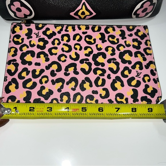 Louis Vuitton Wild at Heart Neverfull MM - Picture 15 of 15